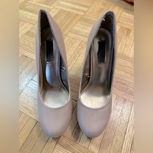 Steve Madden Pumps Size 9